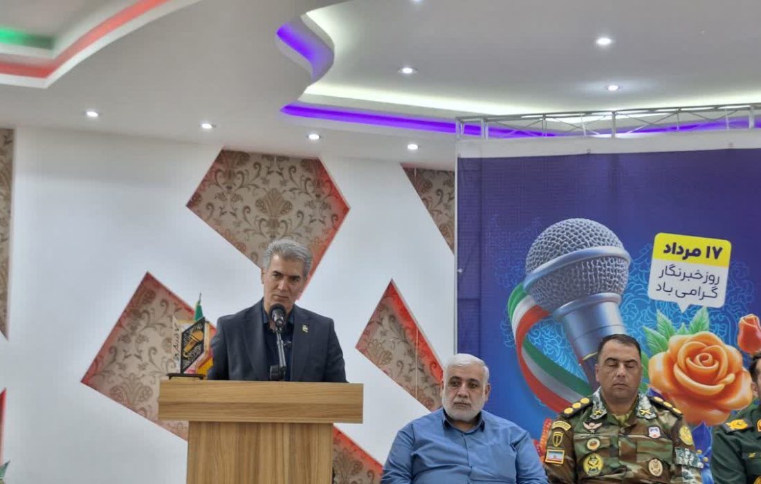 خبرنگاران مؤمن و متعهد دست راست دولتمردان در خدمت رسانی به مردم