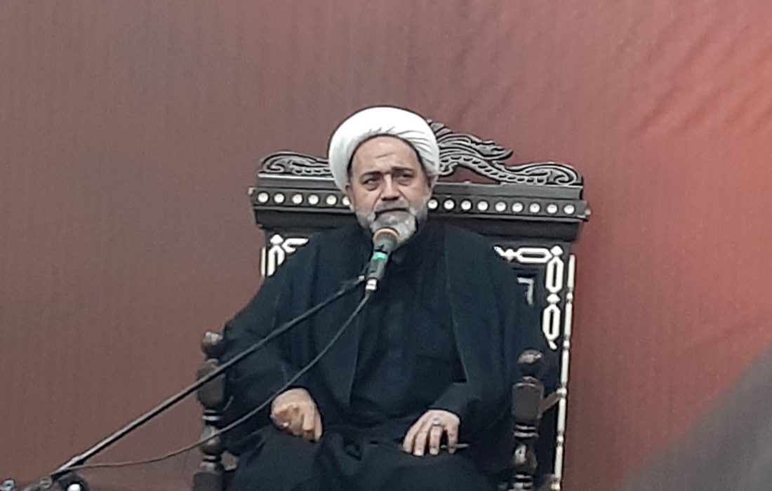 خون رهبر شهید امت عامل بیداری و مبعوث شدن امت اسلامی